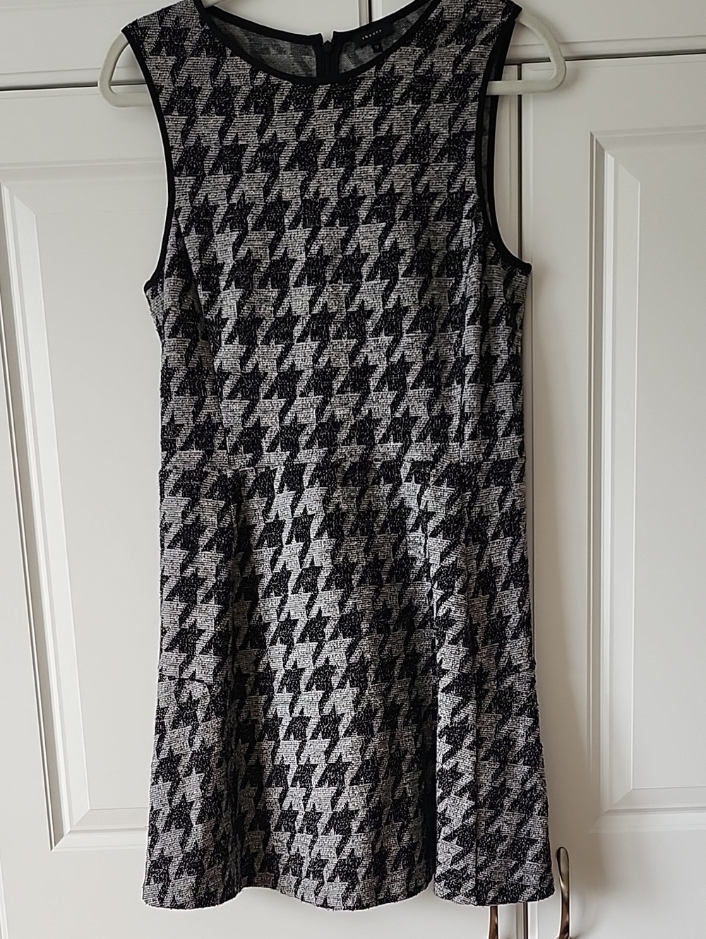 Theory Black & White Houndstooth Sleeveless Mini Dress